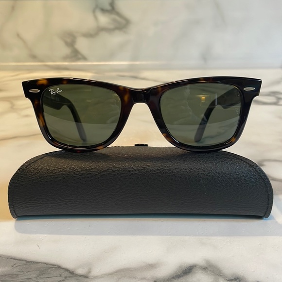 Ray Ban Wayfarer RB 2140 - Picture 1 of 5